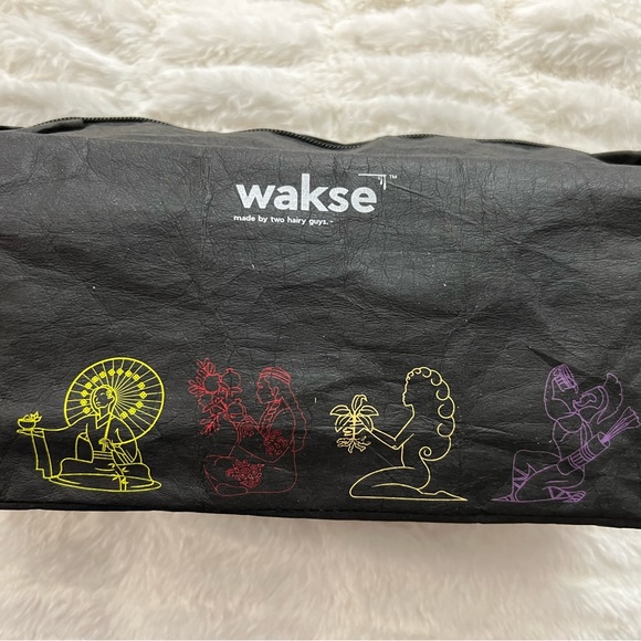 Wakse Deluxe Botanical Strip-Less Wax Collection - Picture 3 of 3